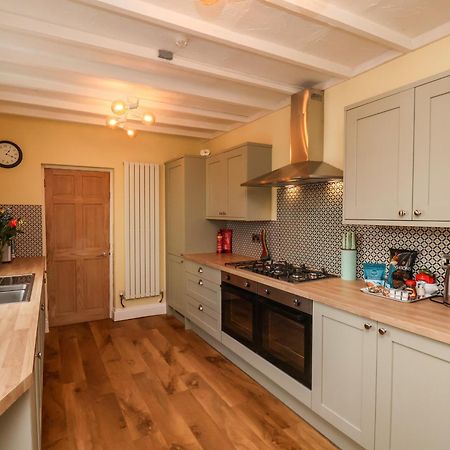 Laurel House Villa Whitby Ngoại thất bức ảnh