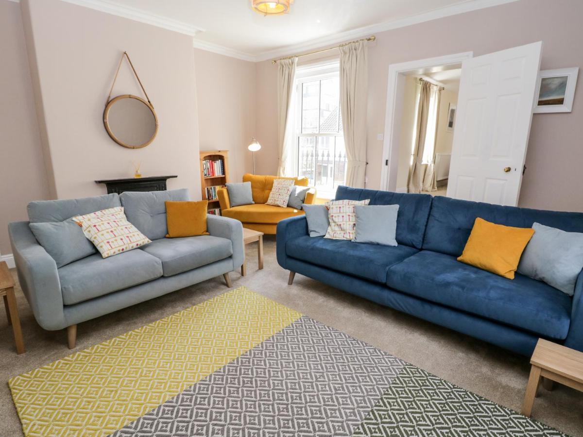 Laurel House Villa Whitby Ngoại thất bức ảnh