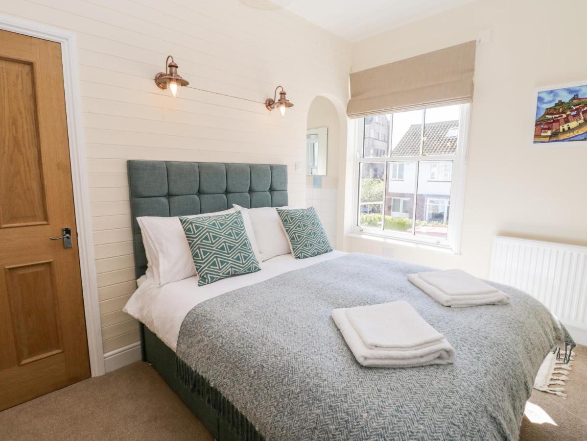 Laurel House Villa Whitby Ngoại thất bức ảnh