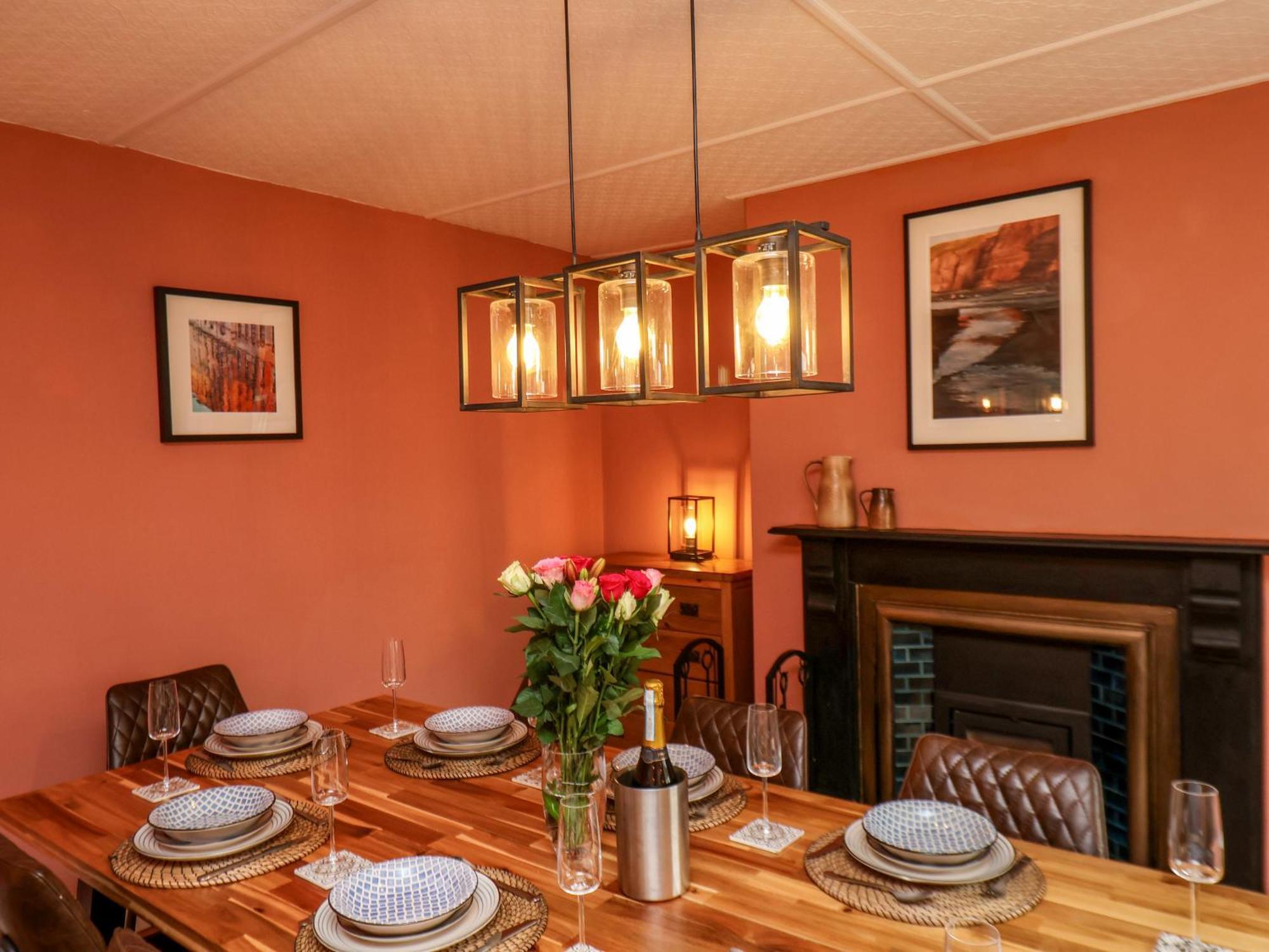 Laurel House Villa Whitby Ngoại thất bức ảnh